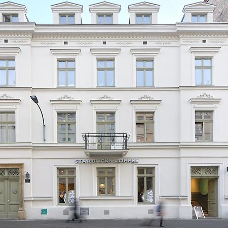 Cafe Garden Residence Краків Екстер'єр фото