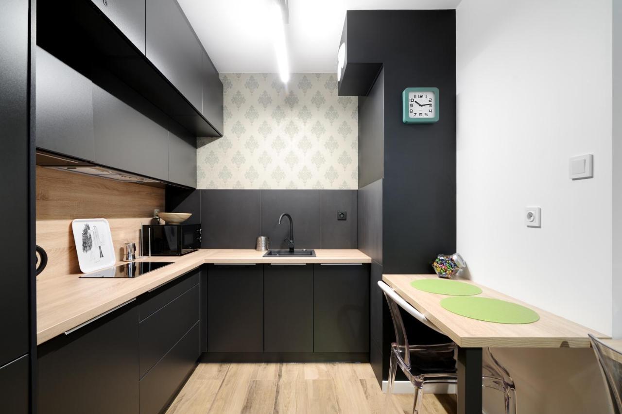 Cafe Garden Residence Краків Екстер'єр фото